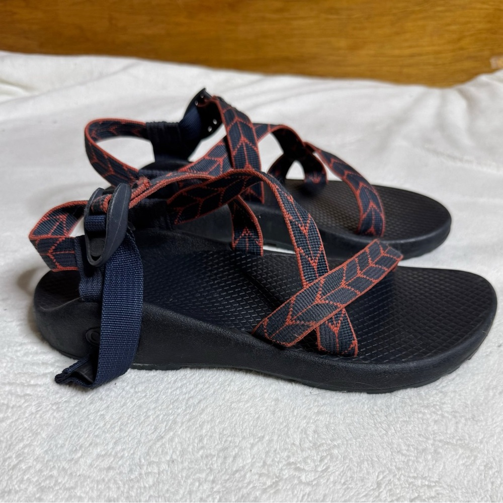Chaco navy /"coral Women's Sandals